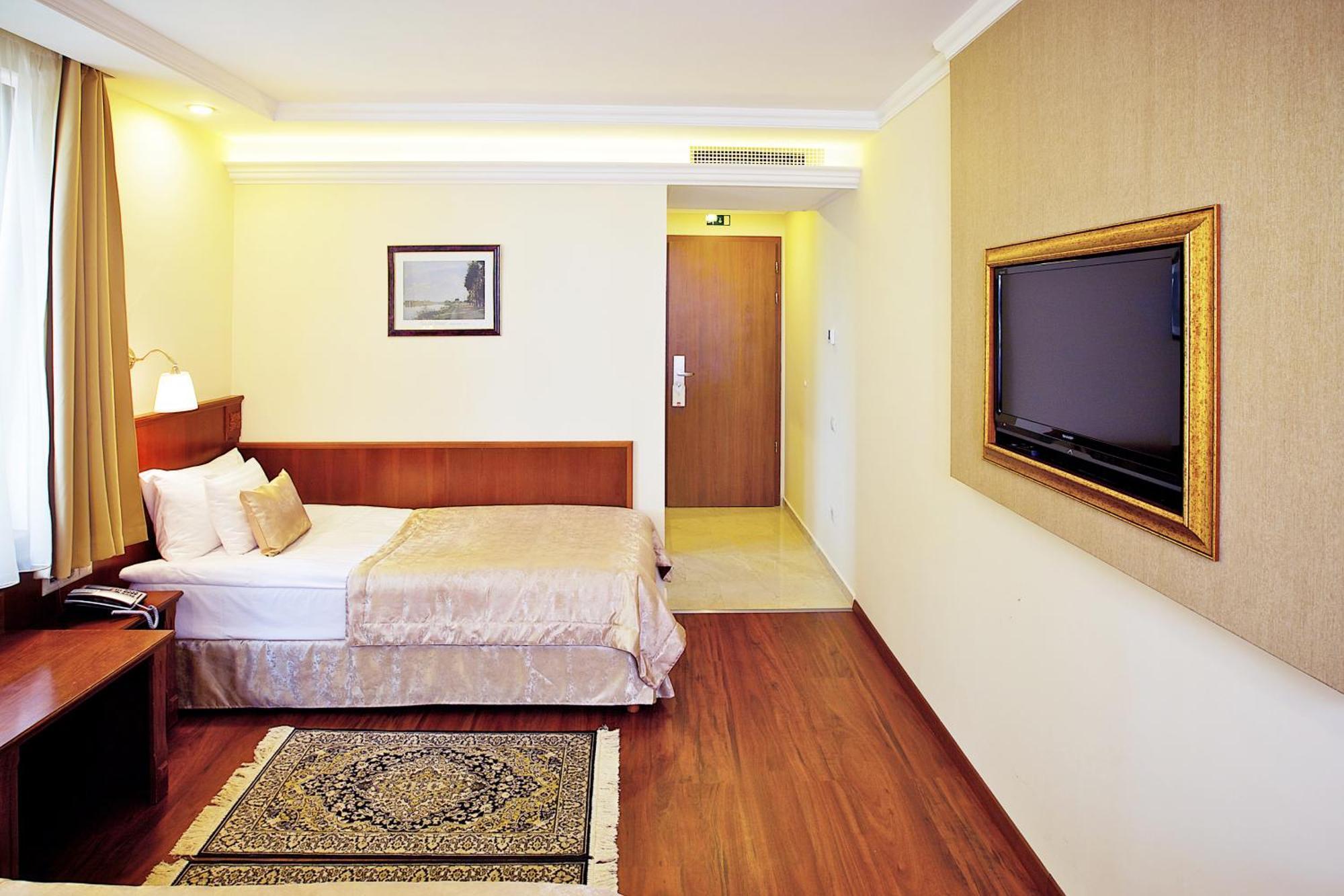 Gold Hotel בודפשט חדר תמונה
