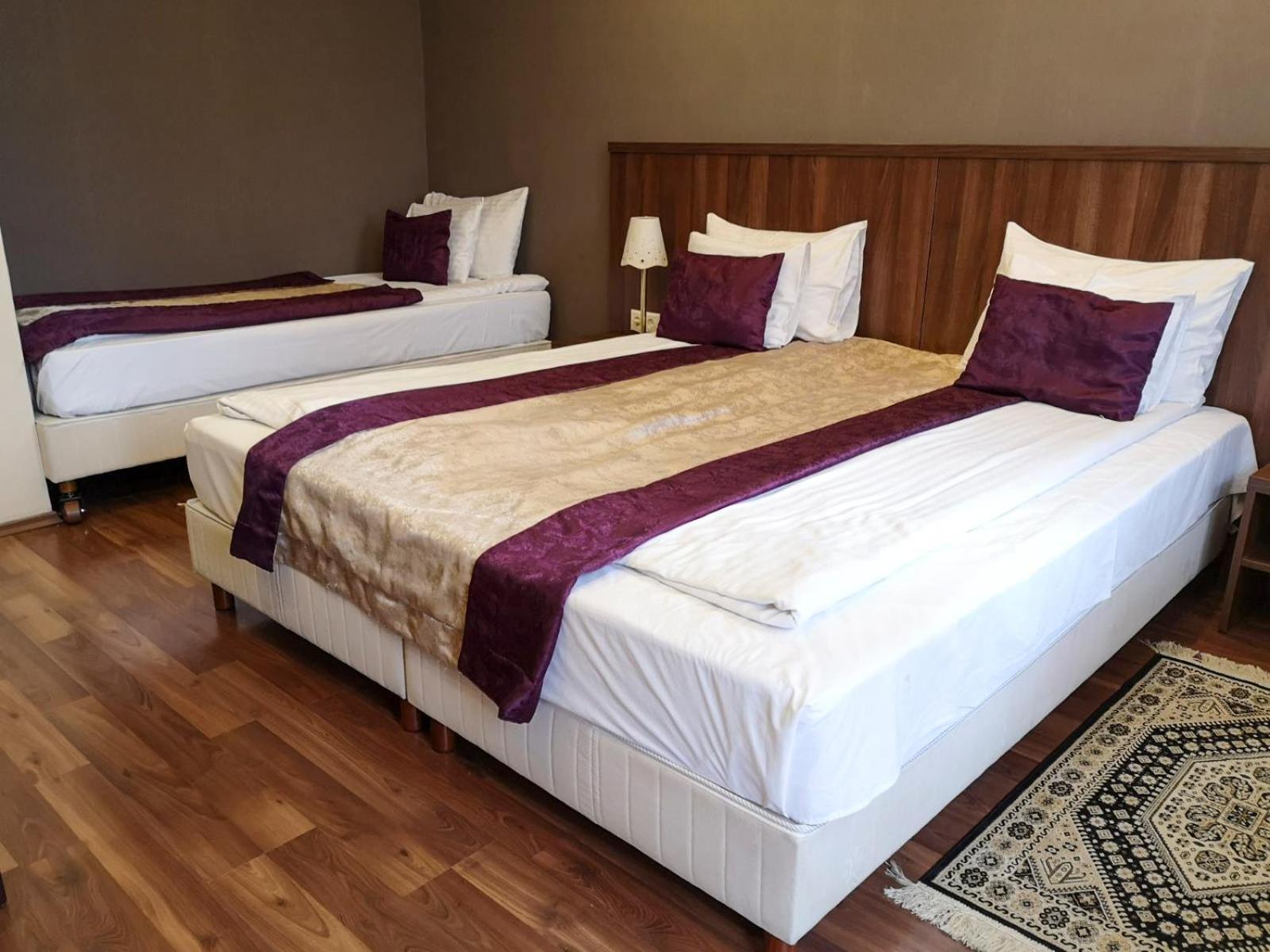 Gold Hotel בודפשט חדר תמונה