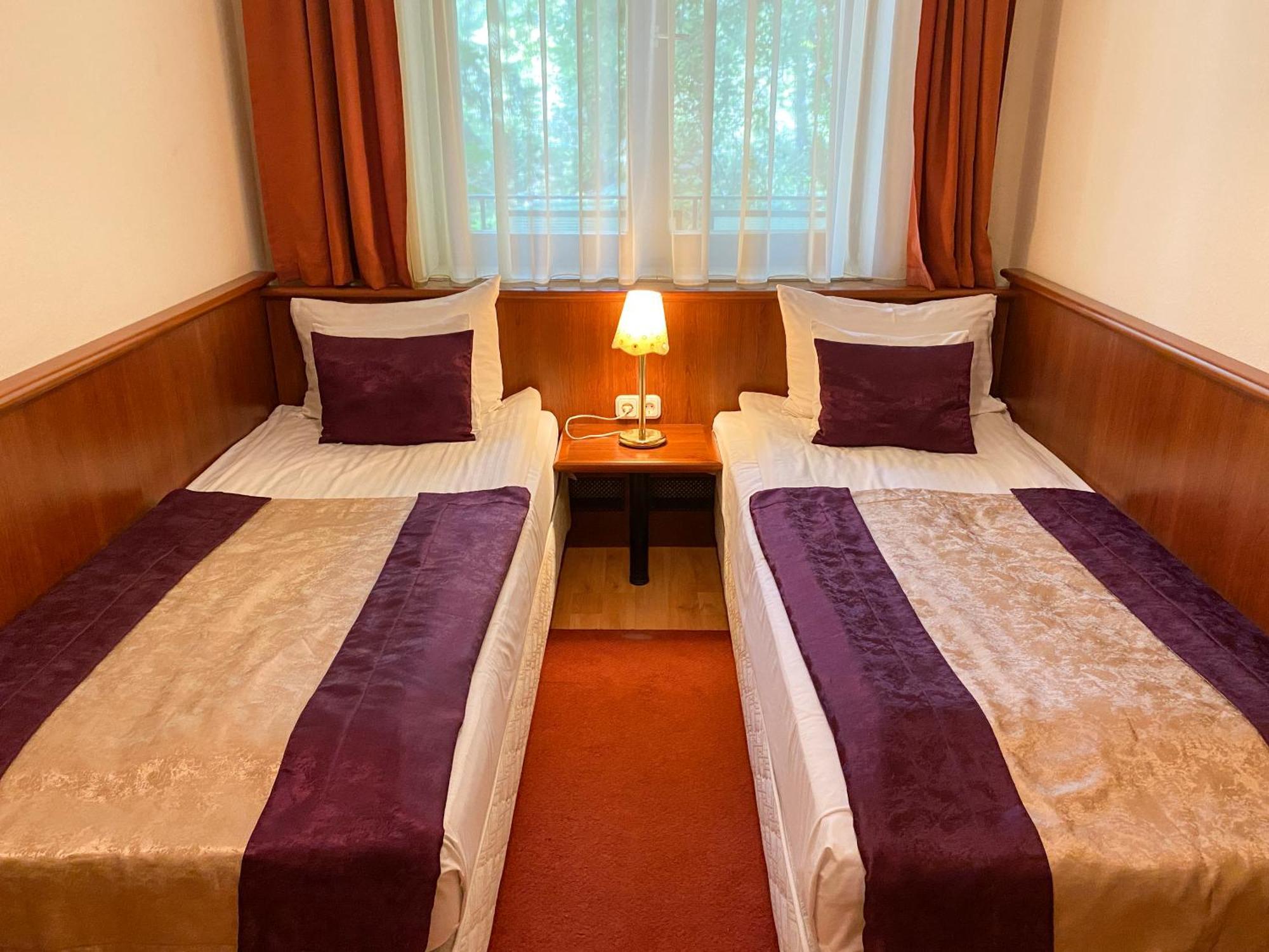 Gold Hotel בודפשט חדר תמונה